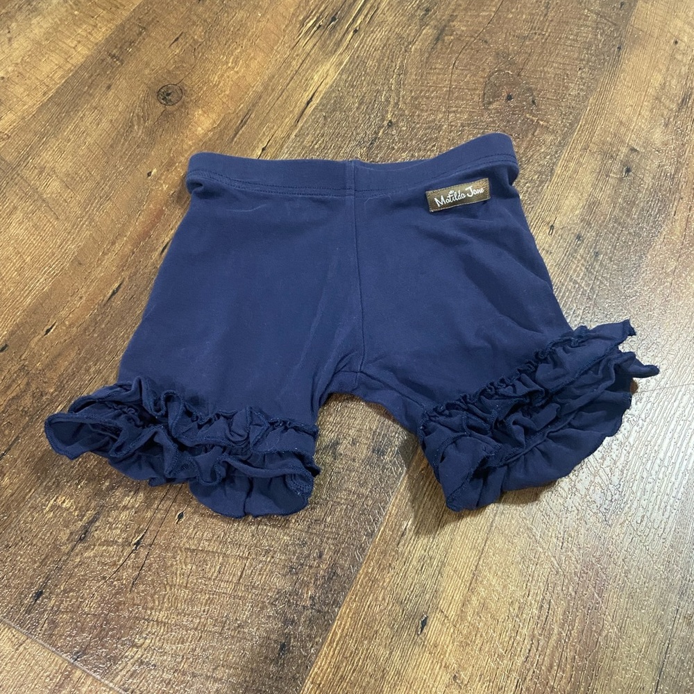 Matilda Jane ruffle shorts size 4.
